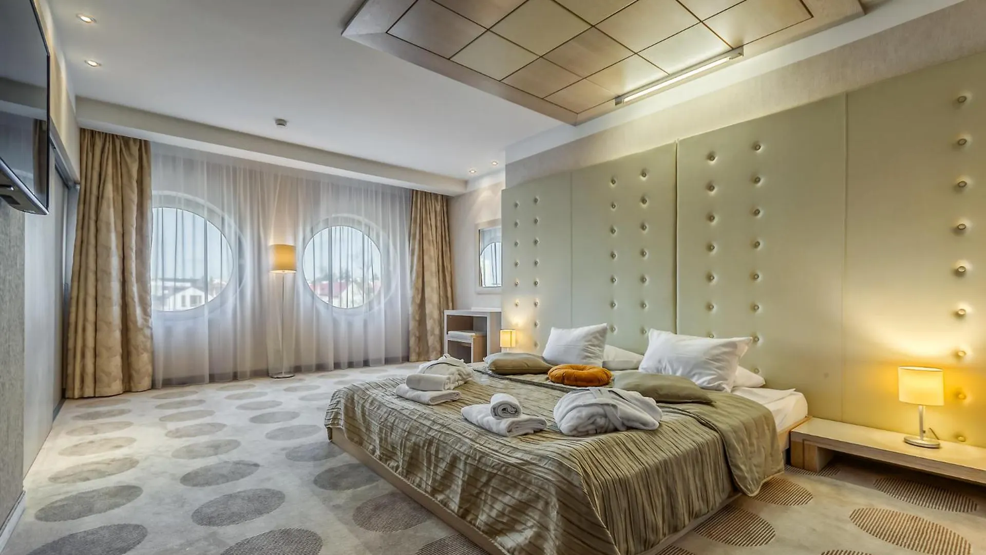 ****  Hotel Swing Krakow Poland