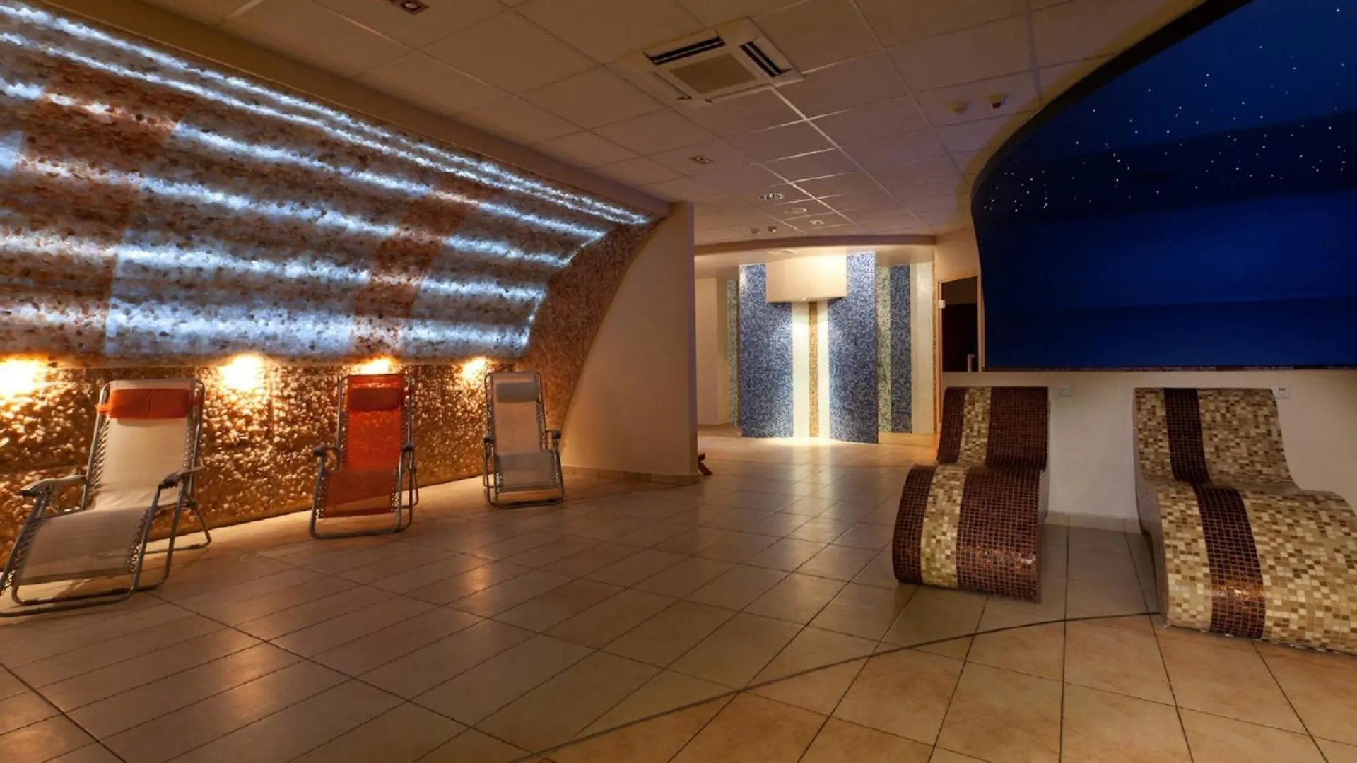 Hotel Swing Krakow Poland
